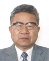 子ども学部学科長<br />松尾 正幸教授