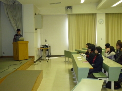 社会福祉学科入学前セミナーの様子