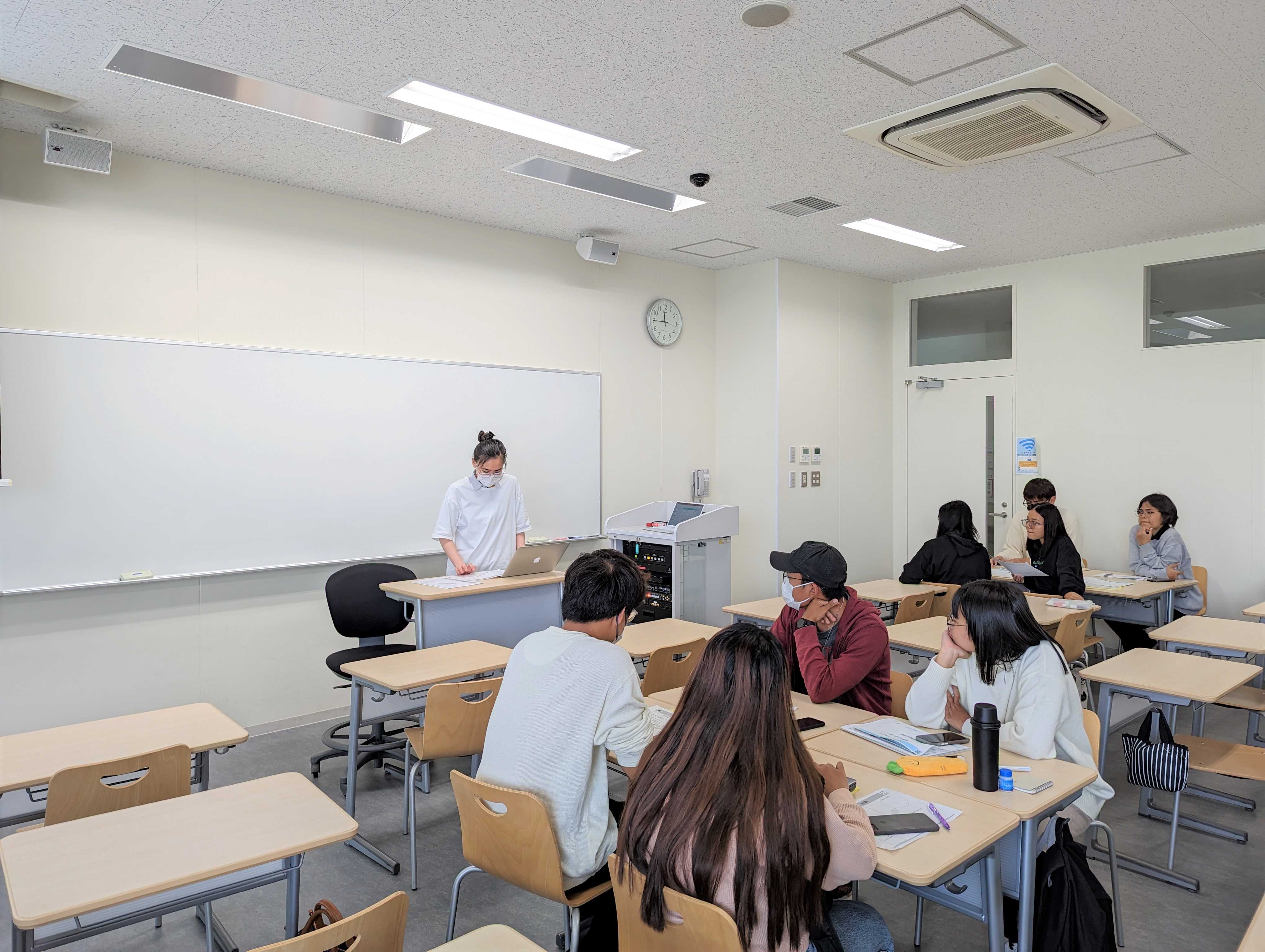 (授業紹介)国際コミュニケーションⅠ｜多文化コース｜学科・コースからのお知らせ｜西九州大学 短期大学部｜地域生活支援学科/幼児保育学科